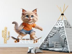 Chaton Maine Coon sur sa Planche de Skate
