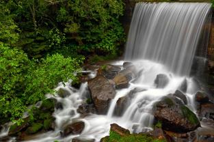 Fototapeten - Wasserfall