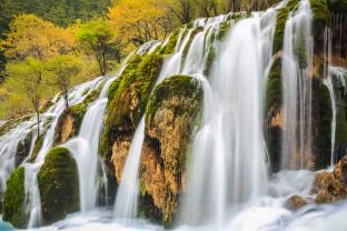 Fotomurales - Otoño Cascada